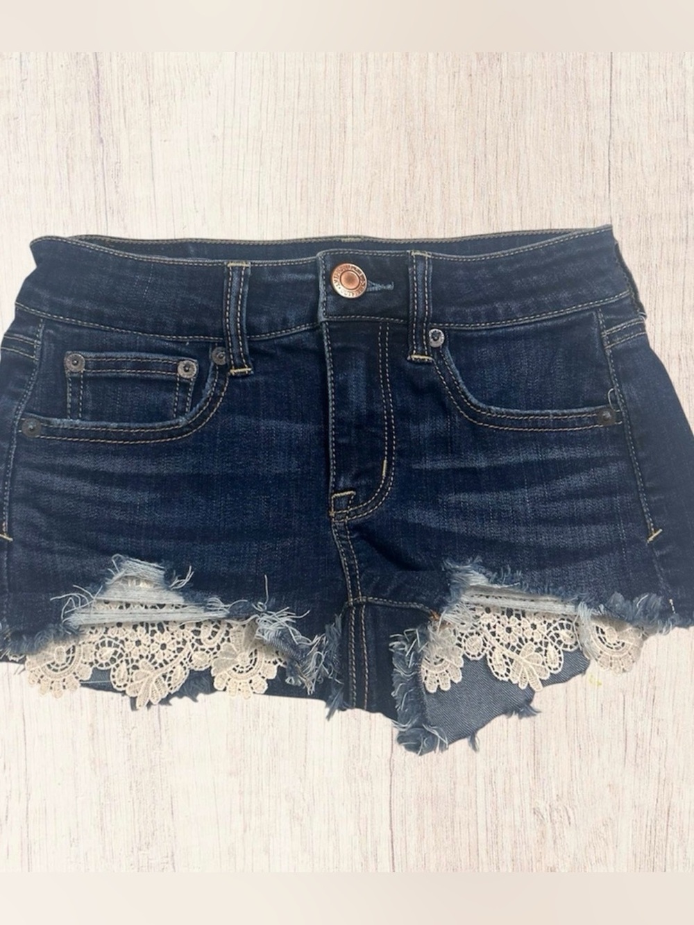 American Eagle Shortie Denim Shorts Crochet Lace Pocket Dark
Wash Women's 00